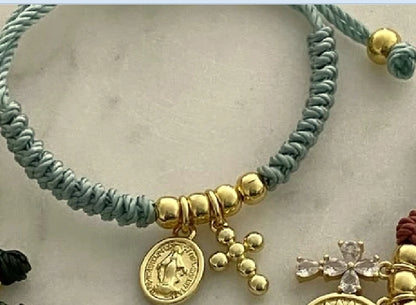 Pulsera Hilo Virgen Milagrosa y Sagrado Corazón Jesús