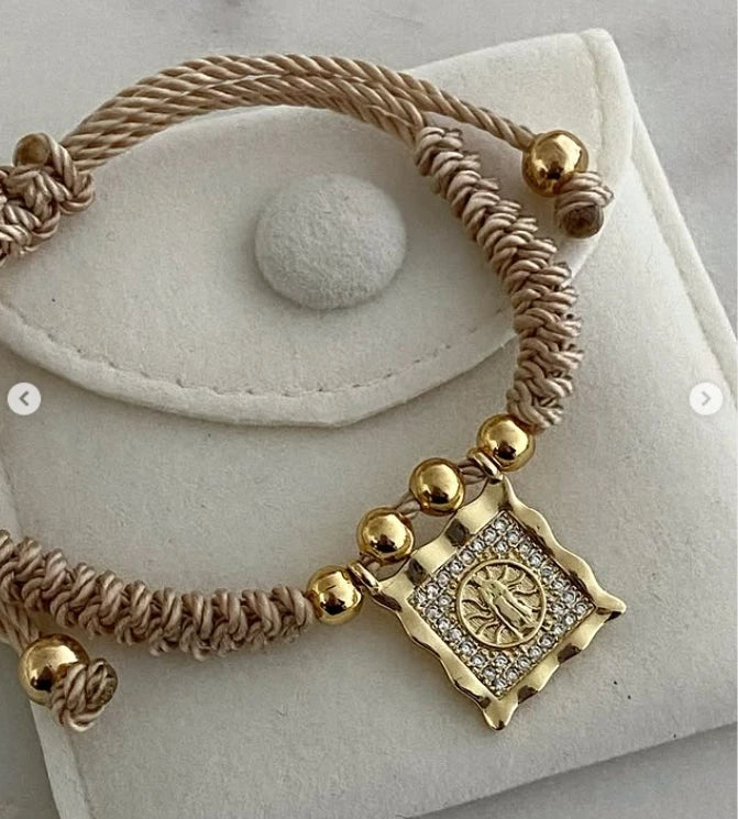 Pulsera Hilo Virgen Milagrosa y Sagrado Corazón Jesús